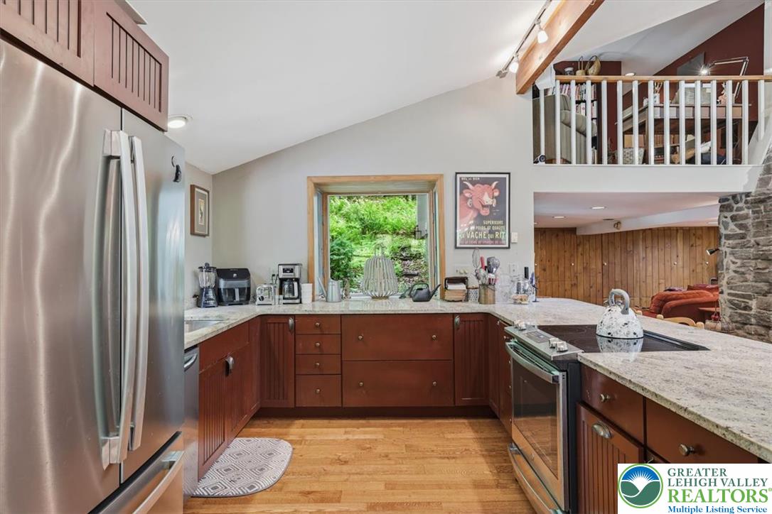 178 Westcolang Road Property Photo 14