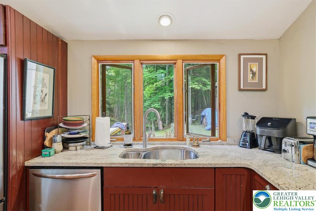 178 Westcolang Road Property Photo 16