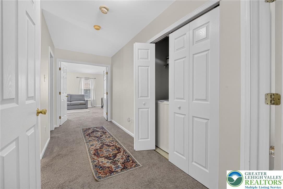 8141 Cross Creek Circle Property Photo 12
