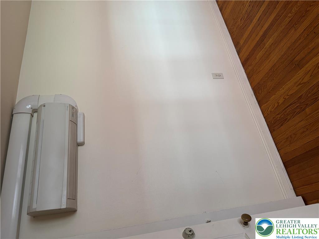 2228 West Allen Street 6b Property Photo 12