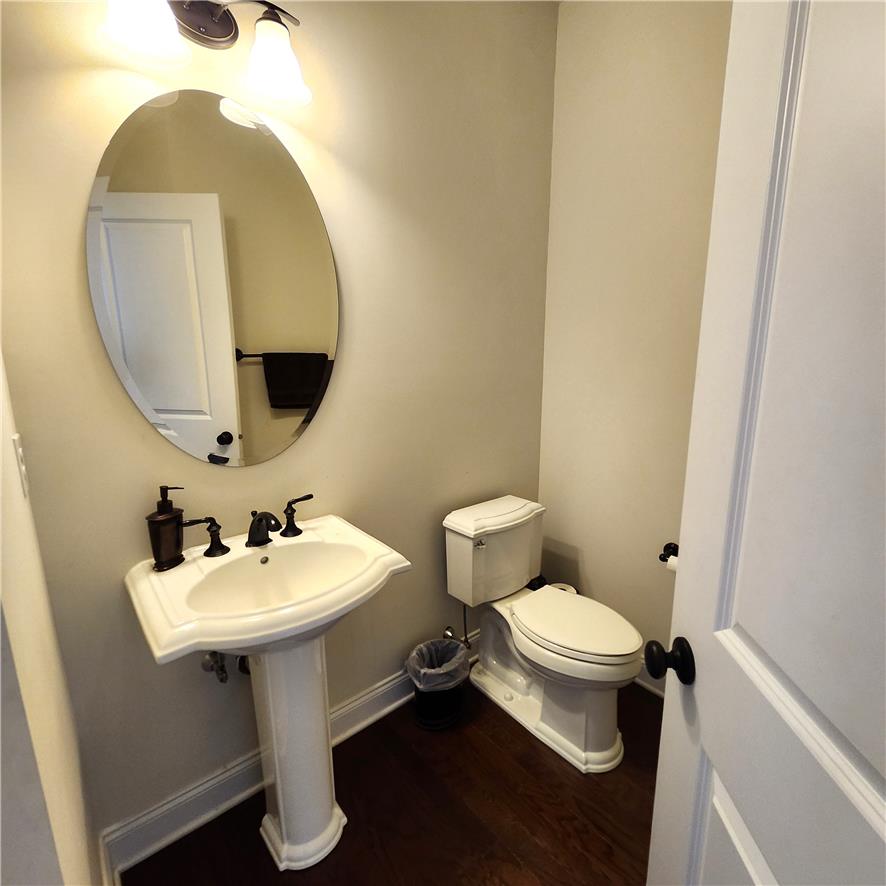 6493 Fox Glove Lane Property Photo 4
