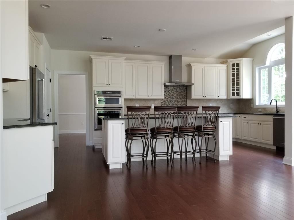 6493 Fox Glove Lane Property Photo 10