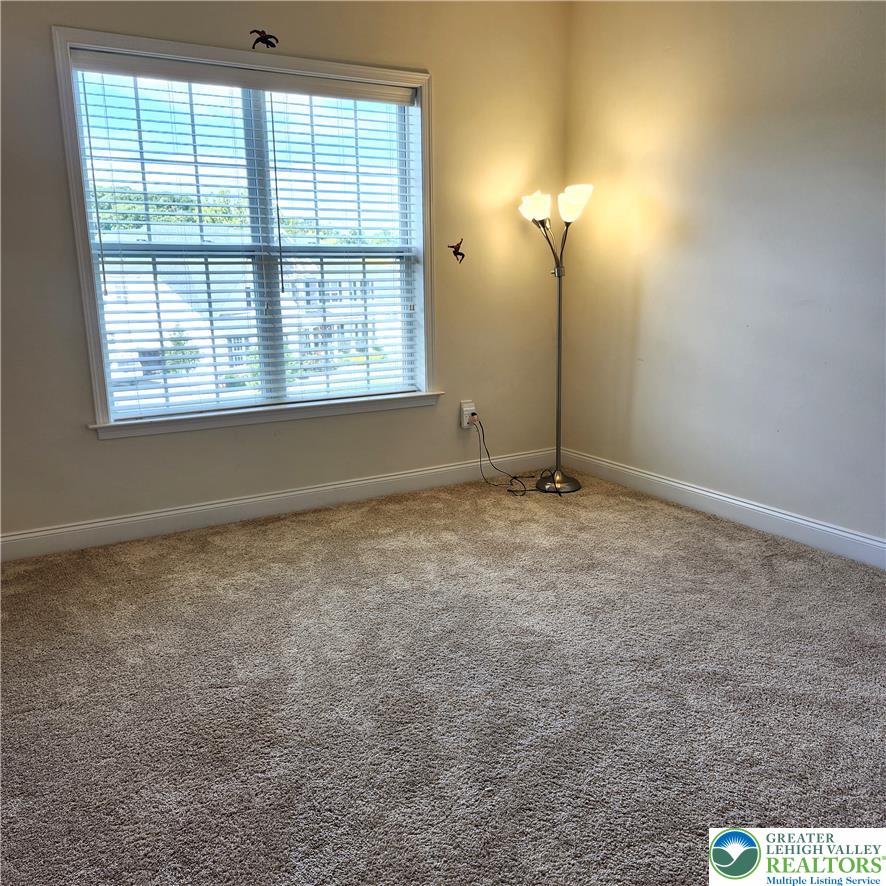 6493 Fox Glove Lane Property Photo 43