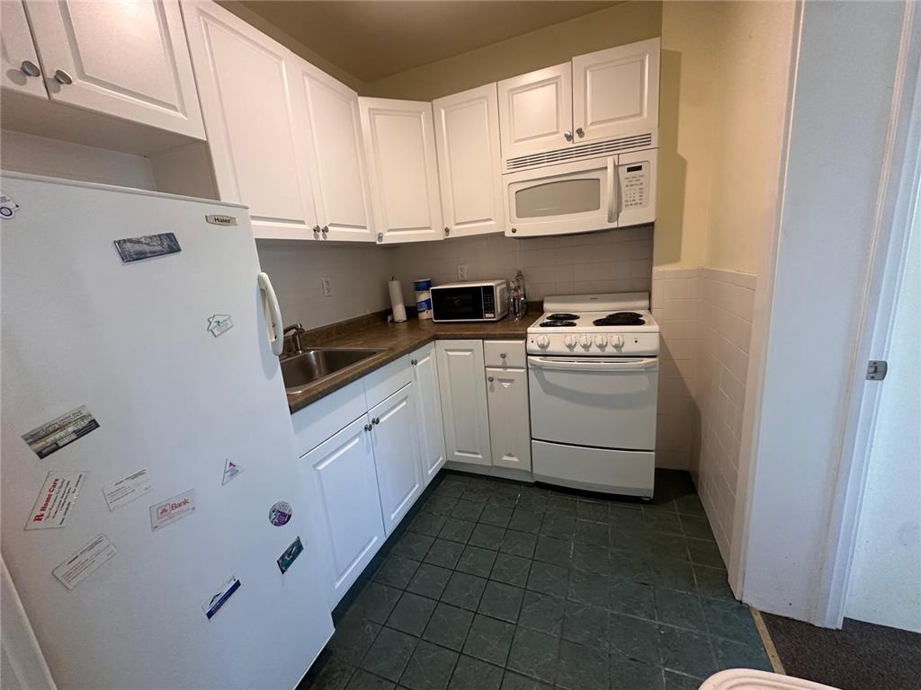 1133 Fern Street Property Photo 8