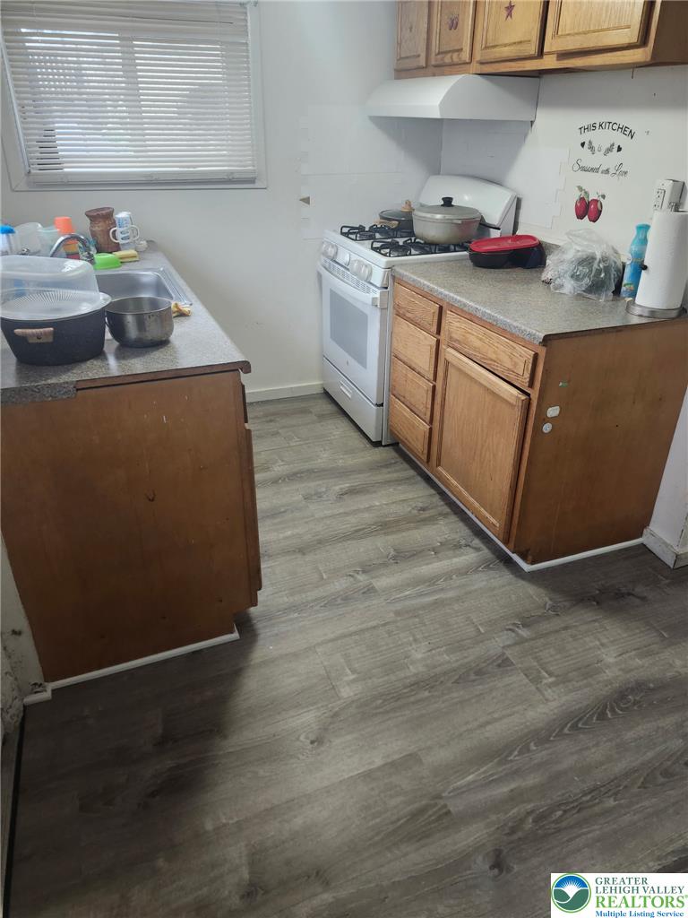 834 Fernwood Street Property Photo 20