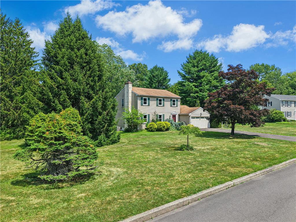 4253 Biddeford Circle Property Photo 3