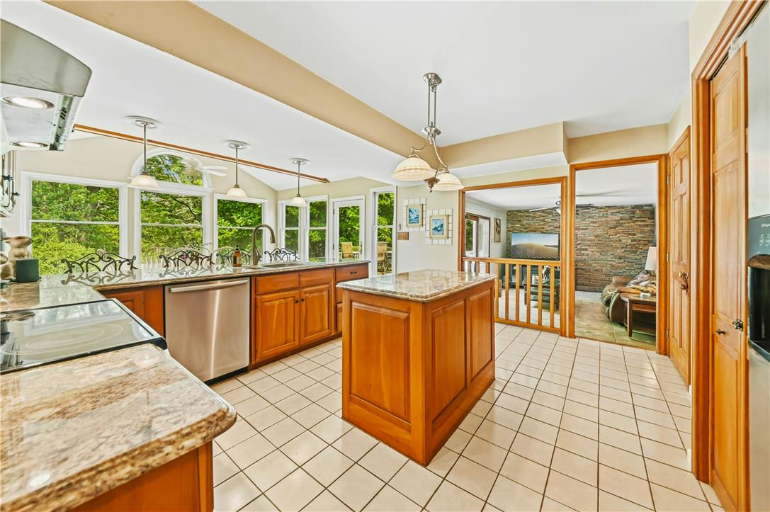 4253 Biddeford Circle Property Photo 13