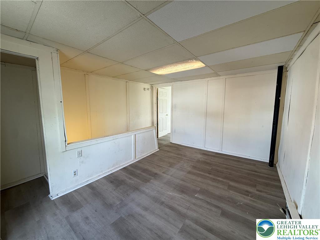 525 Elliger Street Property Photo 10