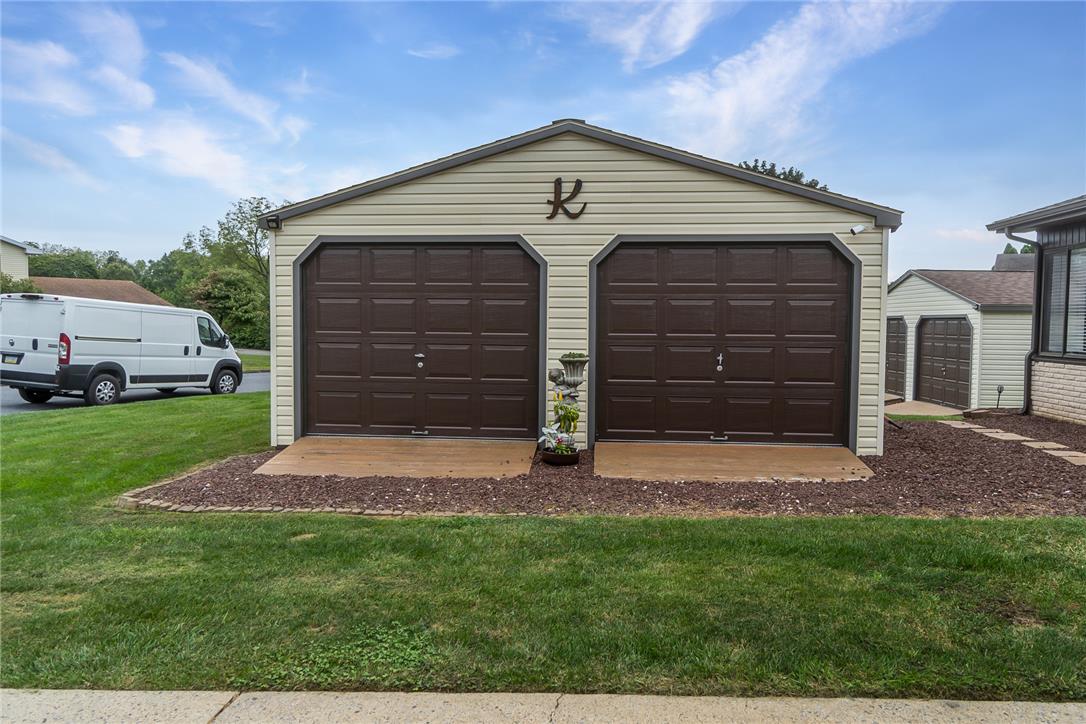 5728 Pheasant Road Property Photo 6