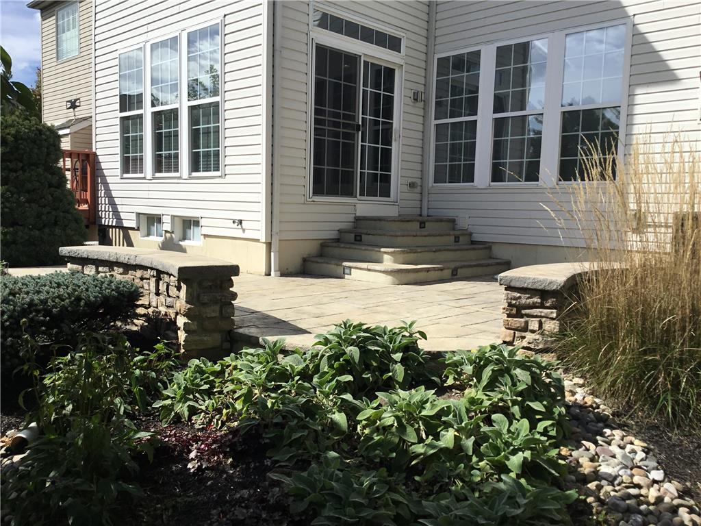 5276 Blue Sky Drive Property Photo 7