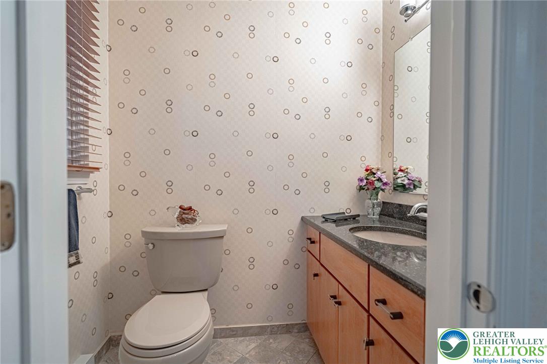 4036 Wedgewood Road Property Photo 12