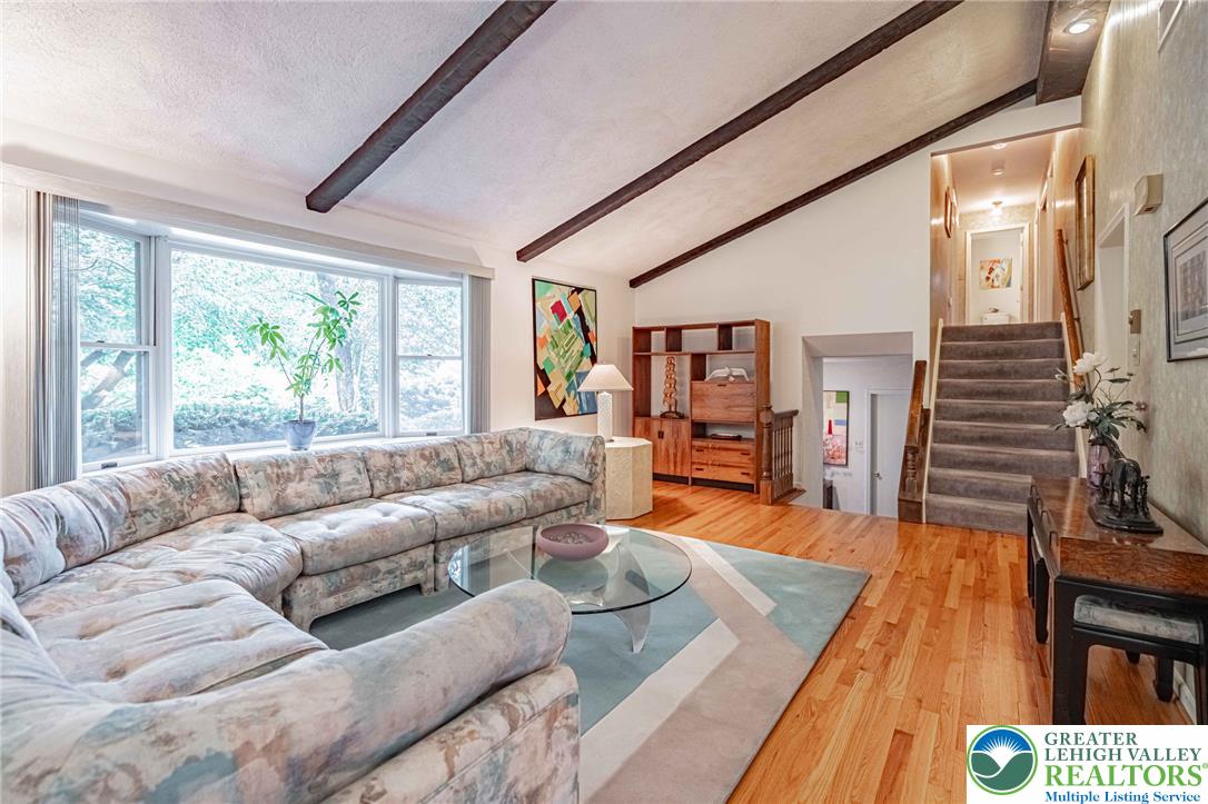 4036 Wedgewood Road Property Photo 15