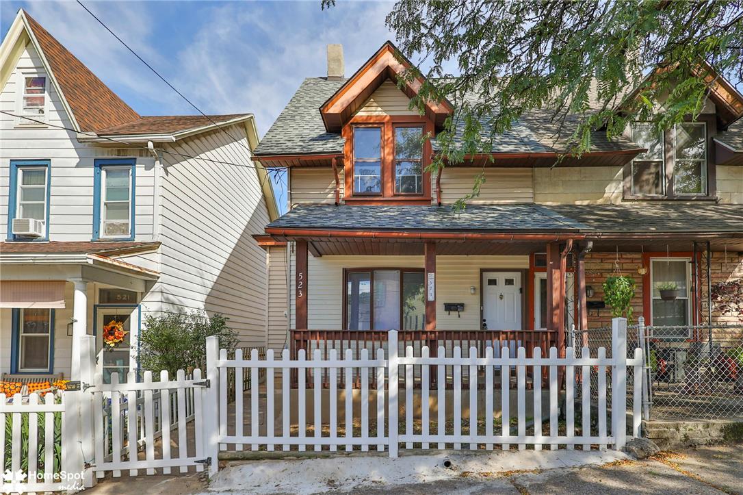 523 Alaska Street Property Photo 2