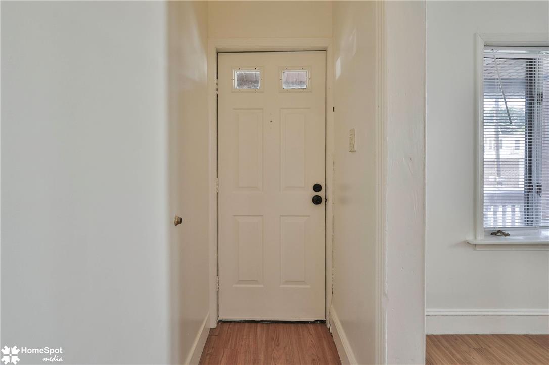 523 Alaska Street Property Photo 9