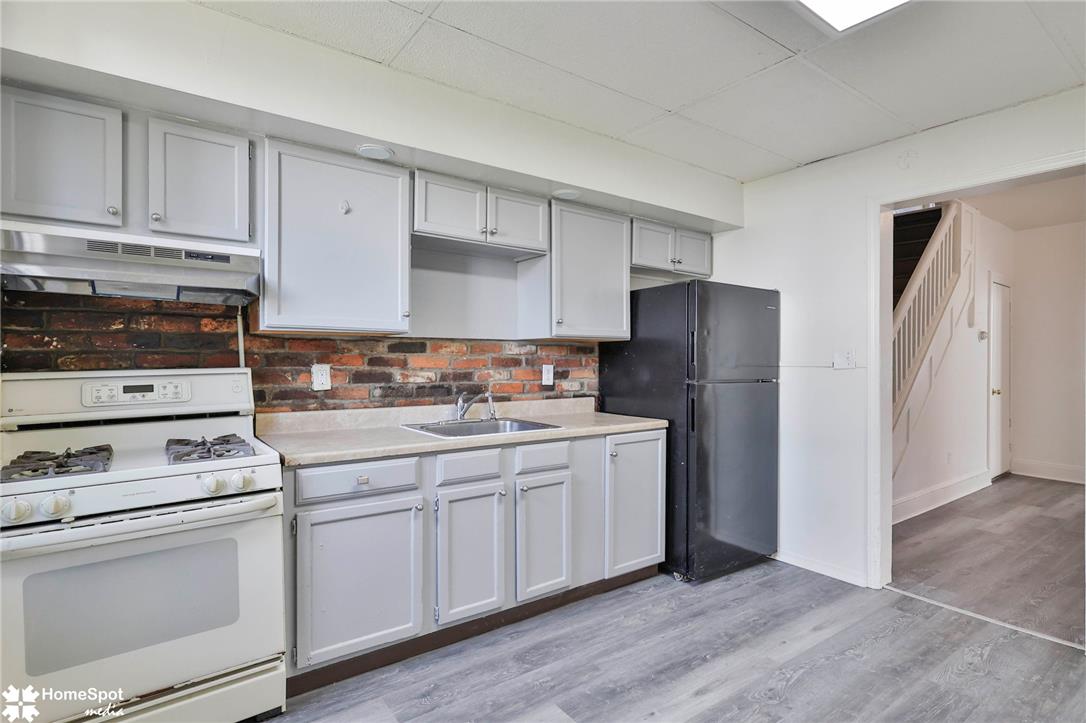 523 Alaska Street Property Photo 25
