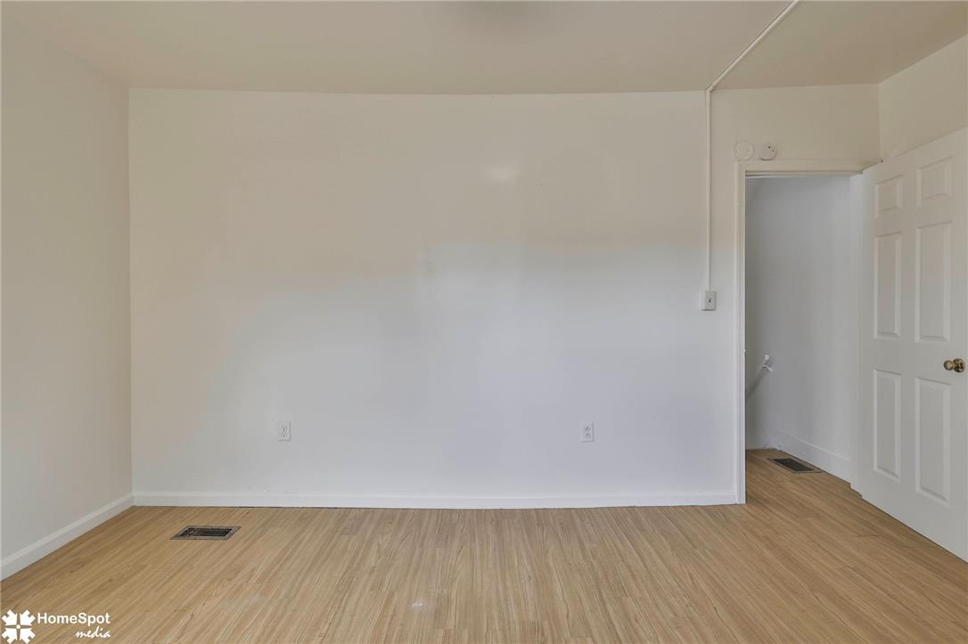 523 Alaska Street Property Photo 33