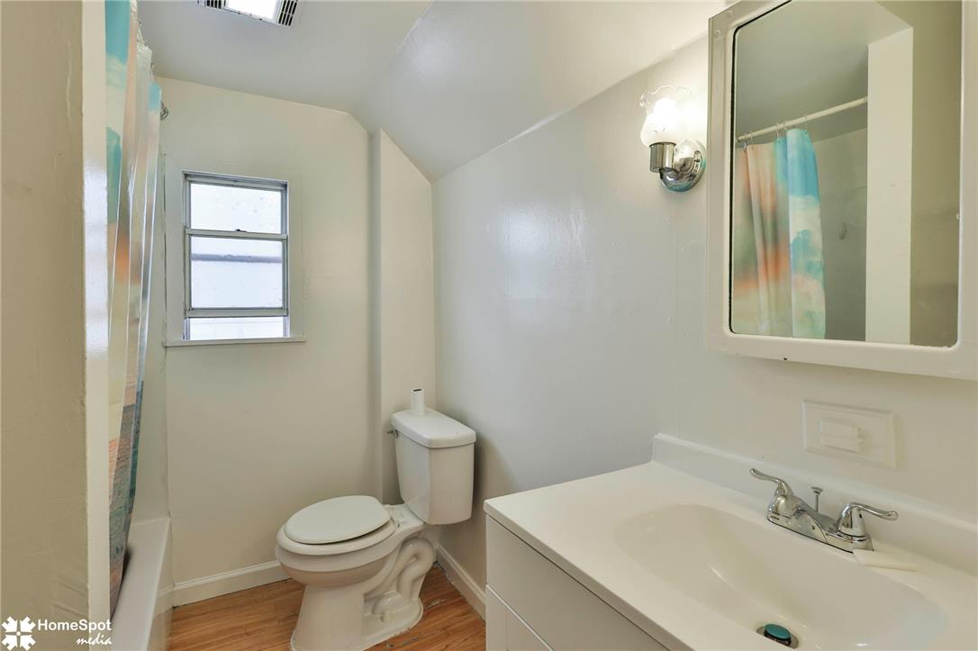 523 Alaska Street Property Photo 40