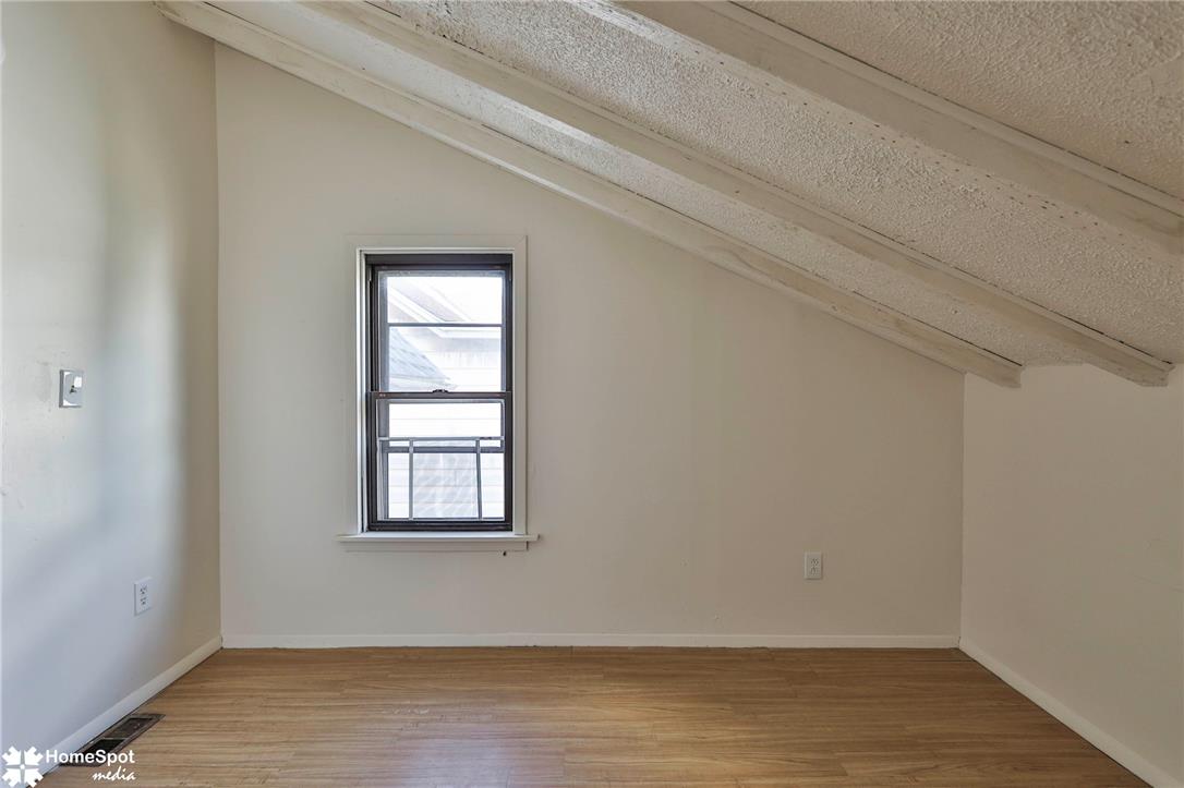 523 Alaska Street Property Photo 46