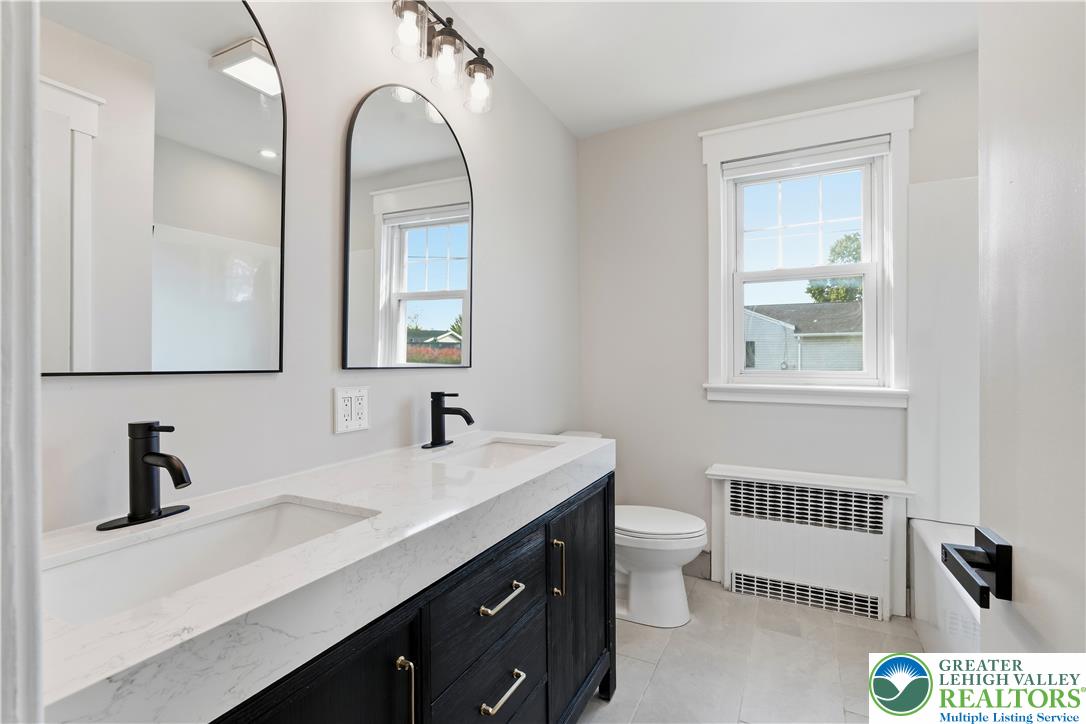 515 East 2nd Street Property Photo 12