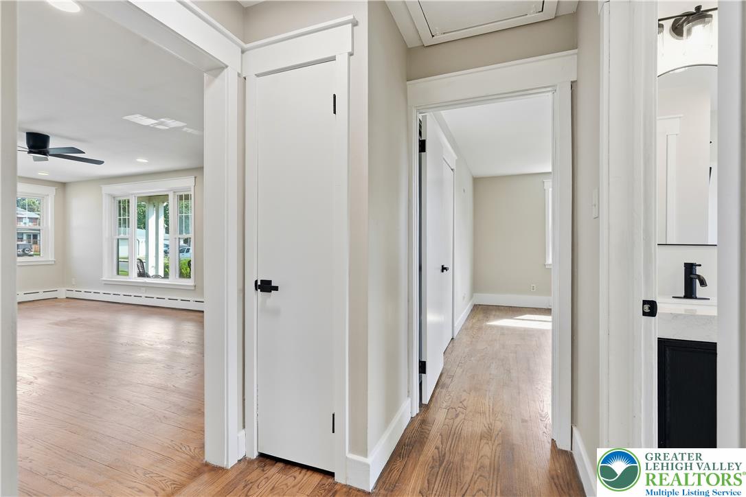 515 East 2nd Street Property Photo 15