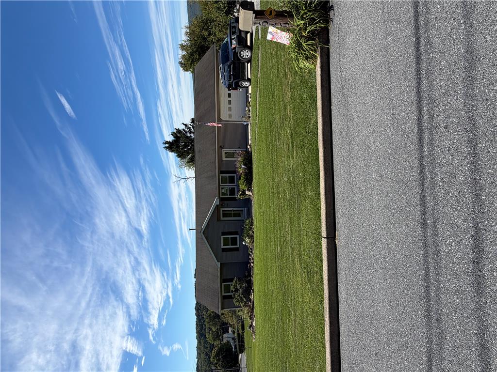 646 Lehigh Gap Street Property Photo 3