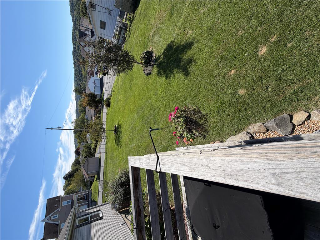 646 Lehigh Gap Street Property Photo 21