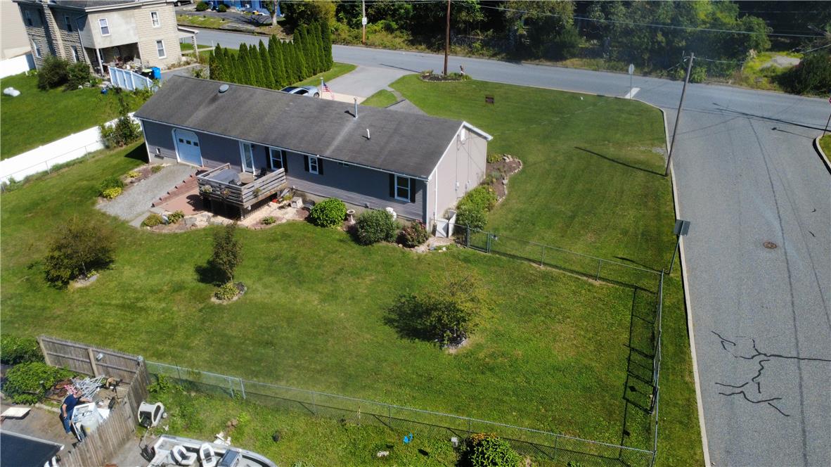 646 Lehigh Gap Street Property Photo 23