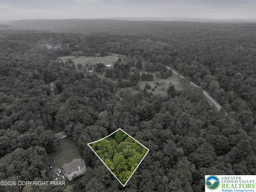 135 Sportsmen Drive Property Photo 33
