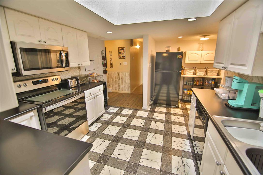 412 Grange Road Property Photo 10