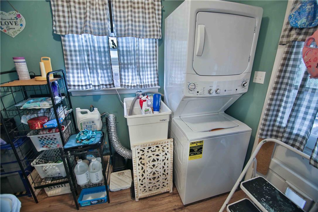 412 Grange Road Property Photo 14