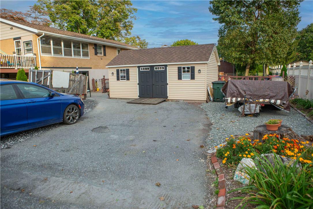 412 Grange Road Property Photo 46