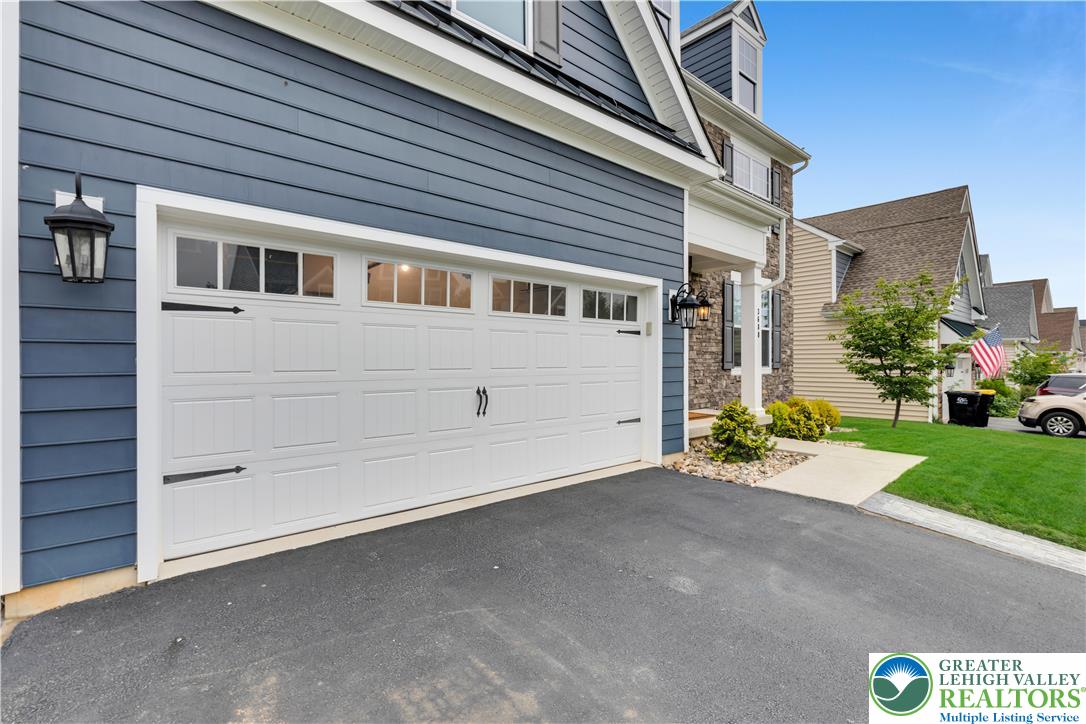 3680 Swabia Court Property Photo 2