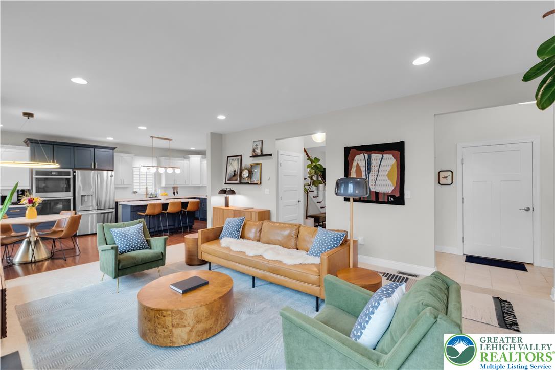3680 Swabia Court Property Photo 11