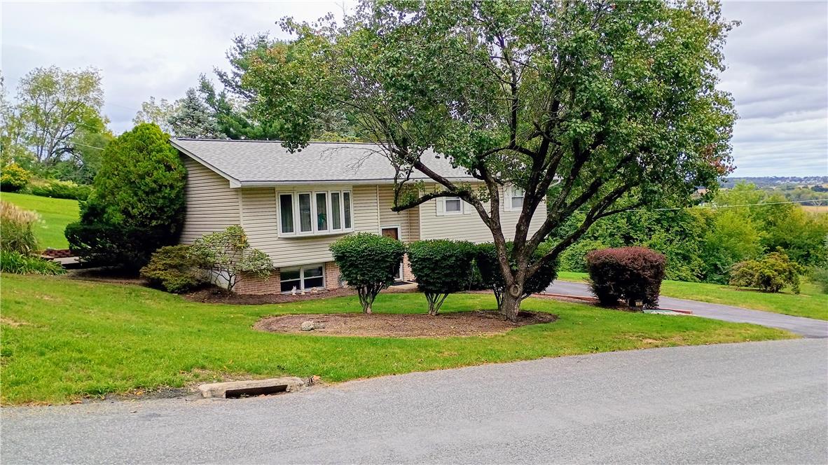 6301 Meadowview Road Property Photo 2