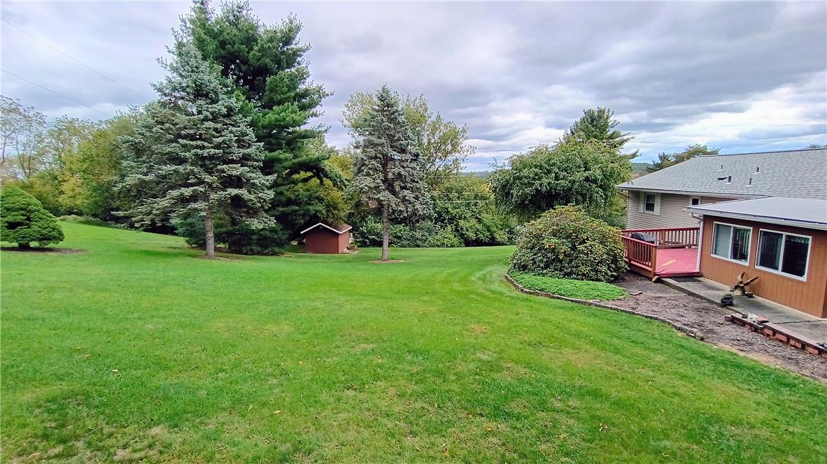6301 Meadowview Road Property Photo 7