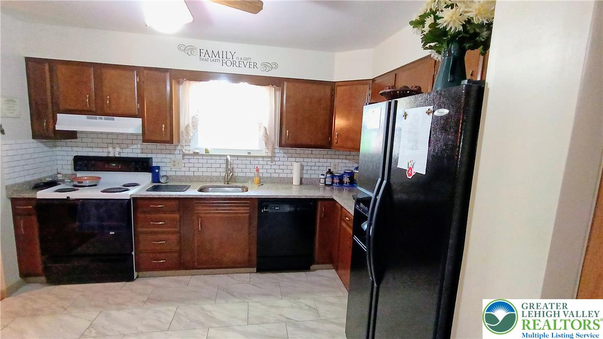6301 Meadowview Road Property Photo 14