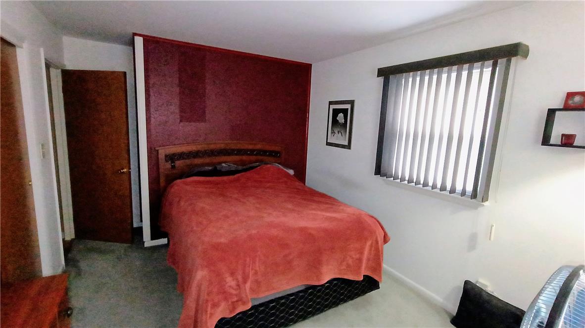 6301 Meadowview Road Property Photo 27