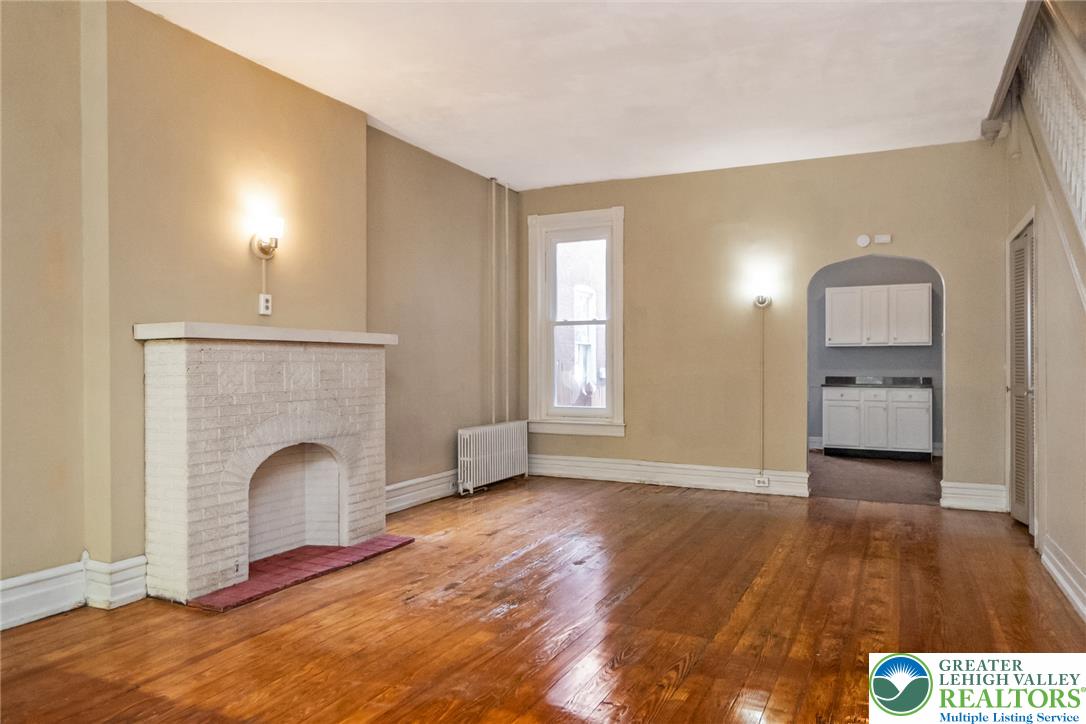 43 Jefferson Street Property Photo 6