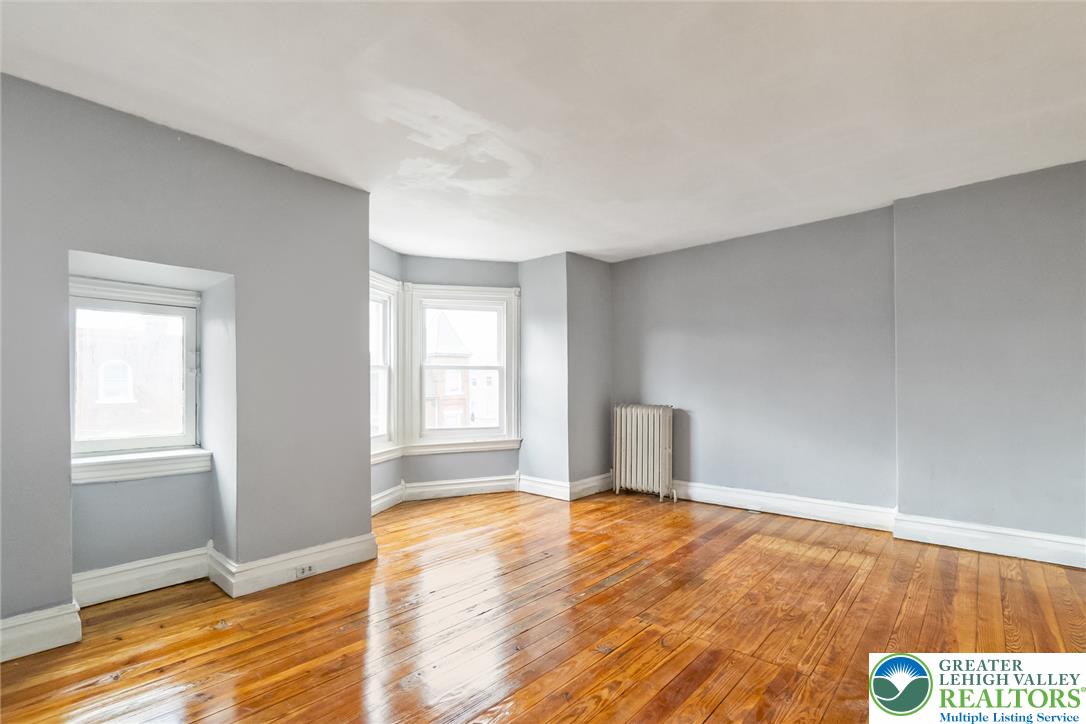 43 Jefferson Street Property Photo 44