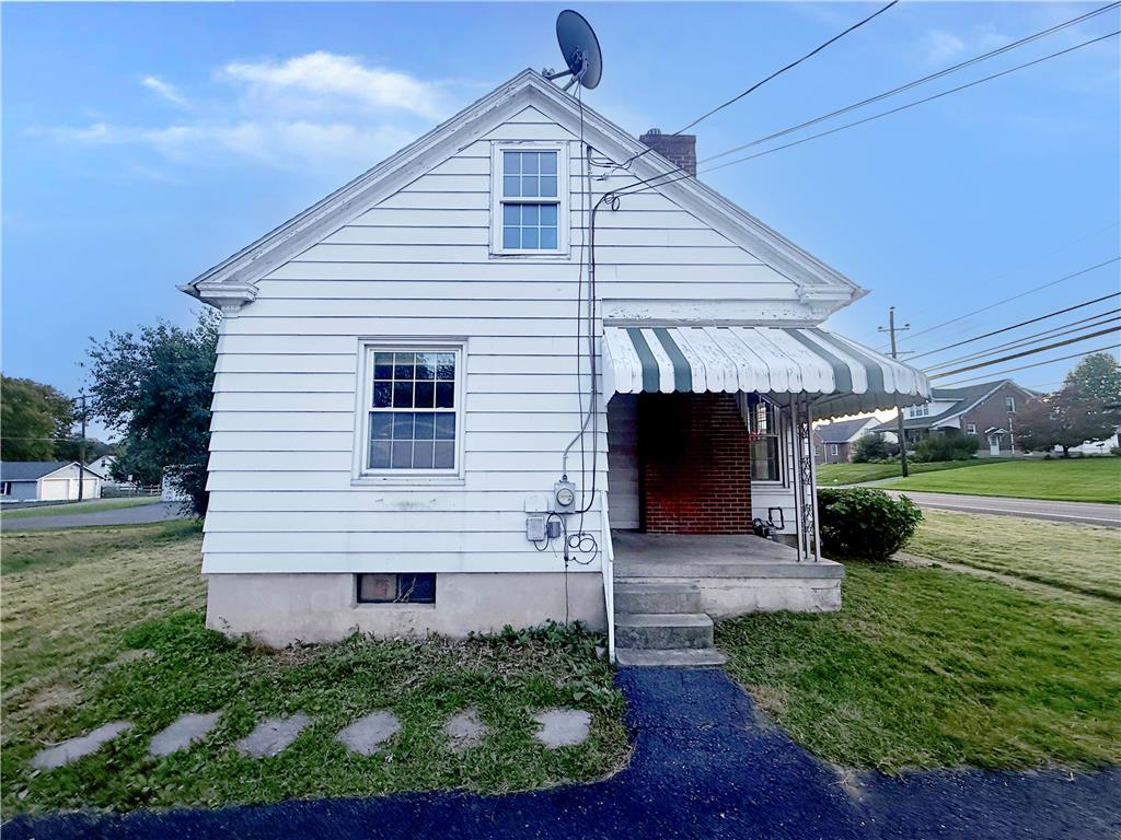 124 East Lawn Property Photo 7