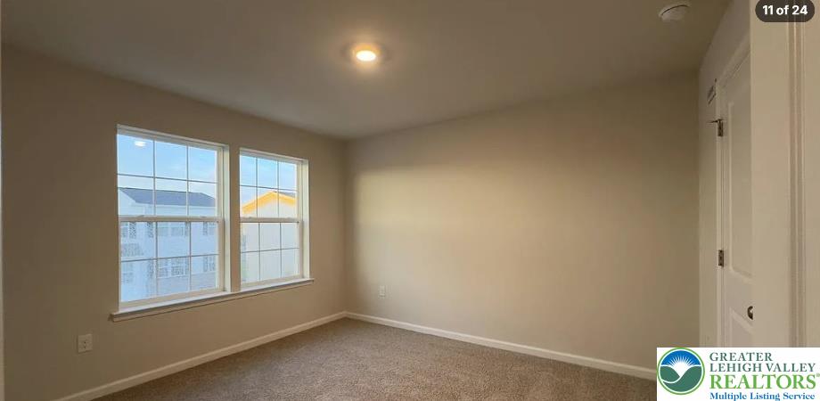 8342 Alexander Court Property Photo 5