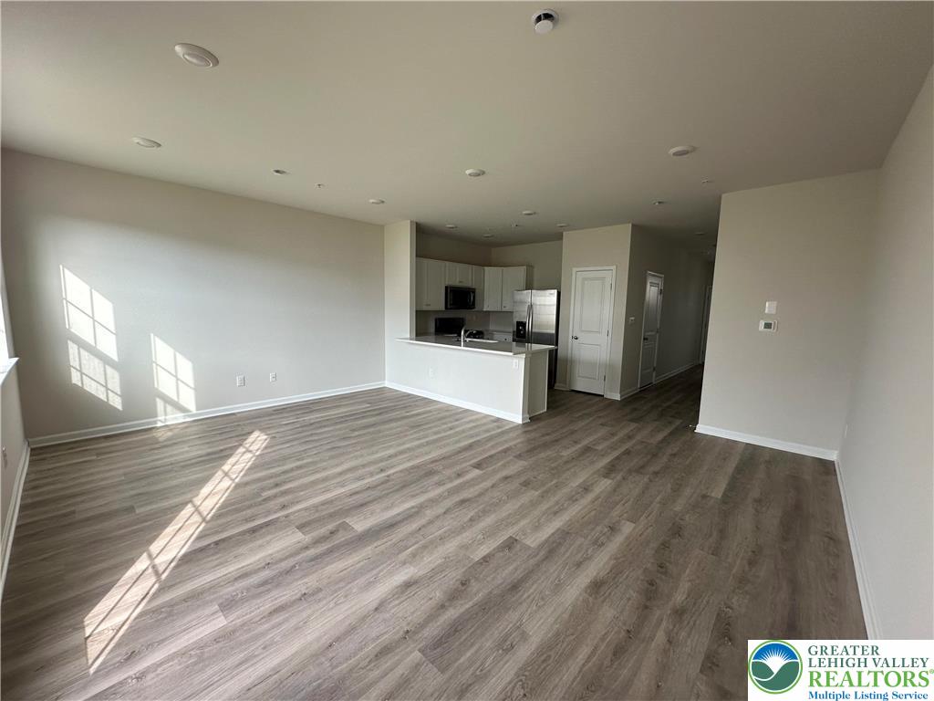 1272 Susan Circle Property Photo 15