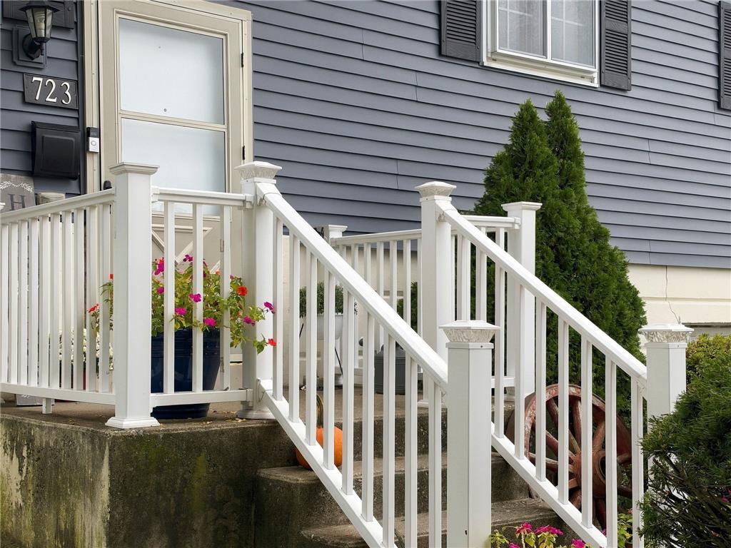 723 Circle Drive Property Photo 4