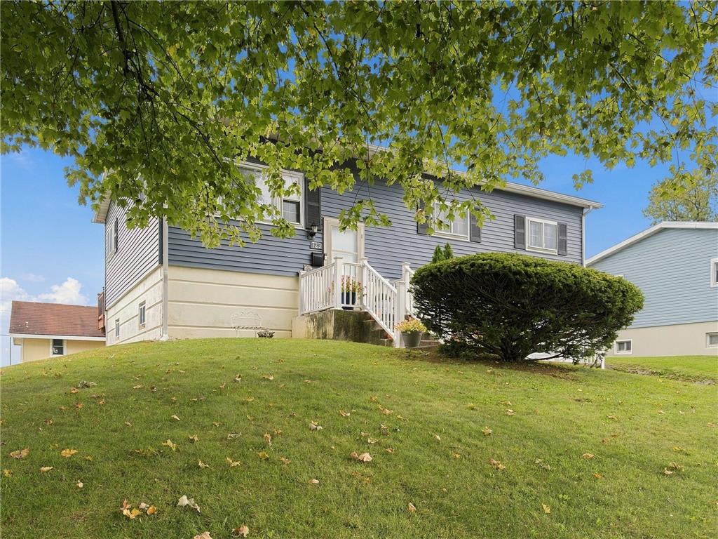 723 Circle Drive Property Photo 6
