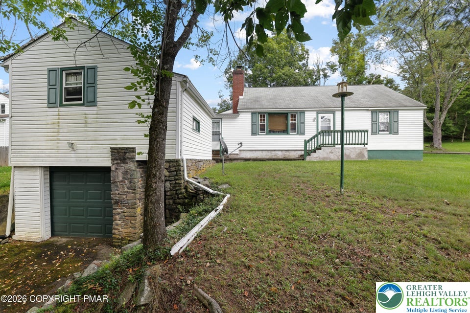 1207 Upper Seese Hill Road Property Photo 6