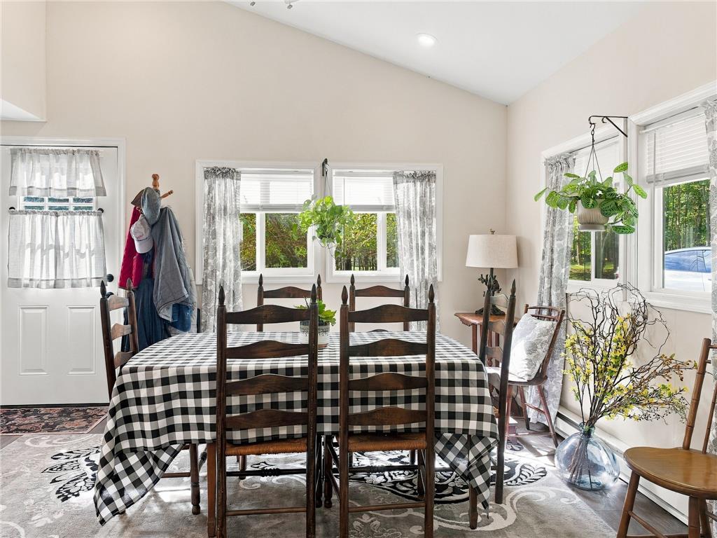 14 Twin Lake Road Property Photo 27