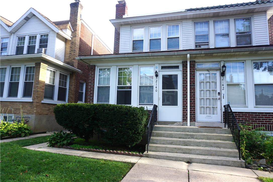 2140 West Washington Street Property Photo 2