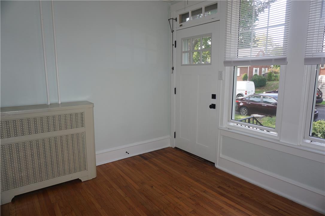 2140 West Washington Street Property Photo 5
