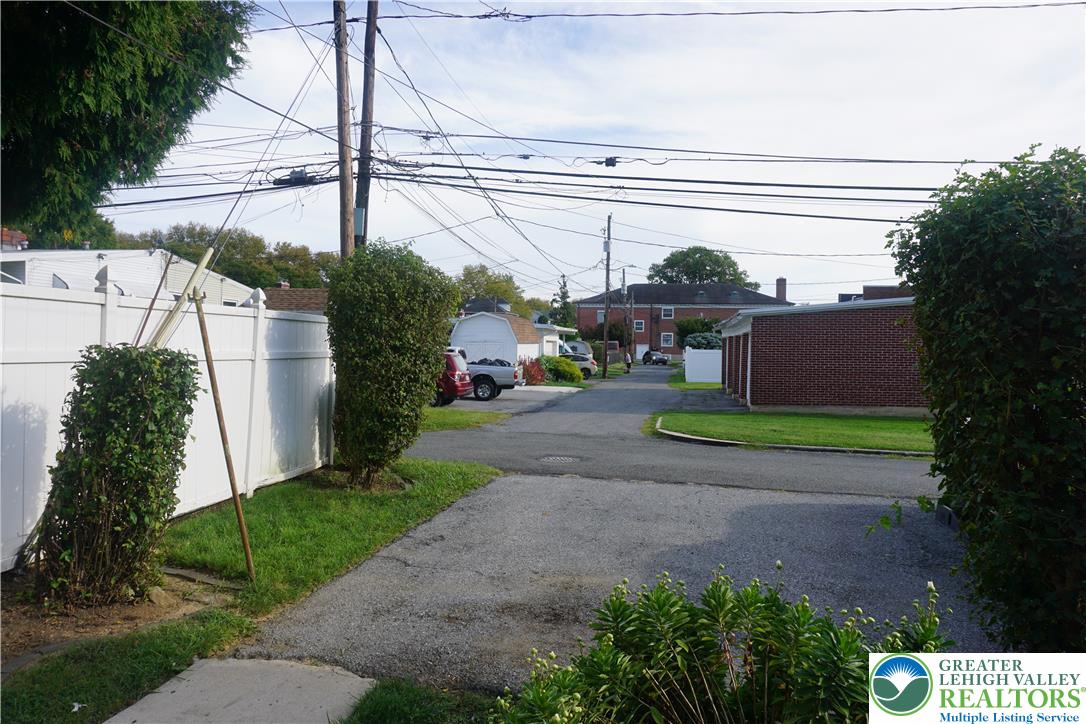 2140 West Washington Street Property Photo 22
