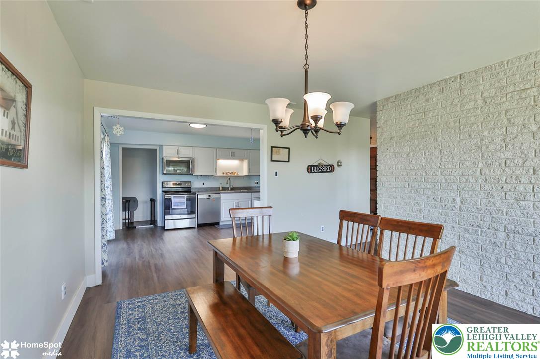 7758 Sechler Road Property Photo 21